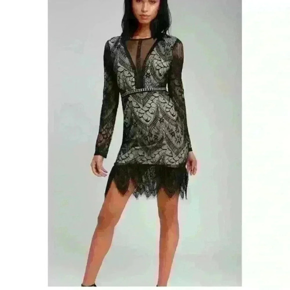 NWT Chelsi Black and Nude Lace Long Sleeve Bodycon Dress - ASTR the Label- - Picture 1 of 7
